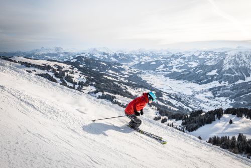 Op de helling van de Hohe Salve met een goed overzicht van het skigebied in het Brixental