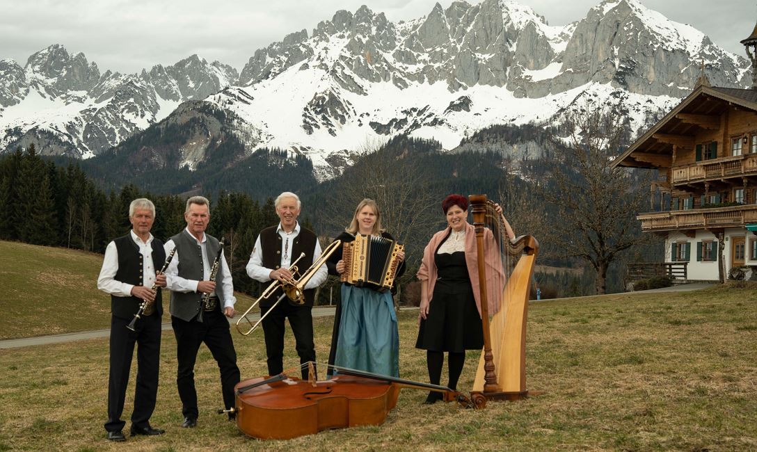 Live Music at the mountain: 'Koasamusi'