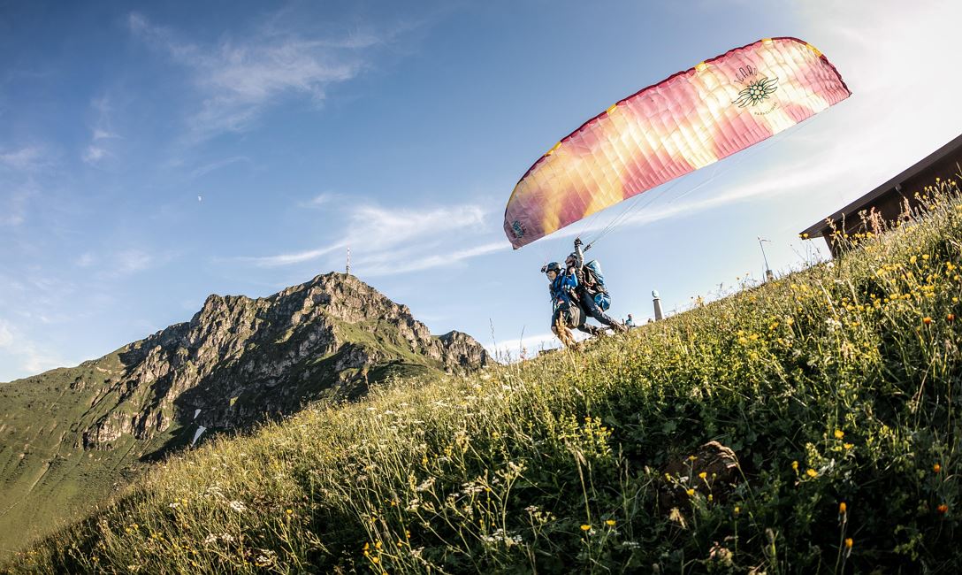Paragliding