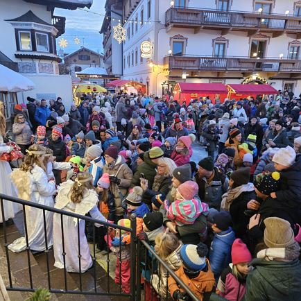 Christkindl-kerstmarkt in Kirchberg*