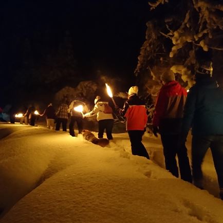 Find your flow with snowshoe hiking