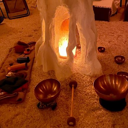 Sound & smoke in the salt cave