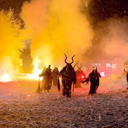 Nikolaus & Krampuseinzug