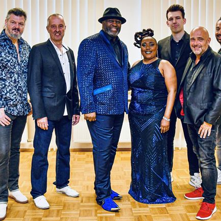 Lang & Klang mit 'SOUL KITCHEN Band“ – classic soul & modern pop