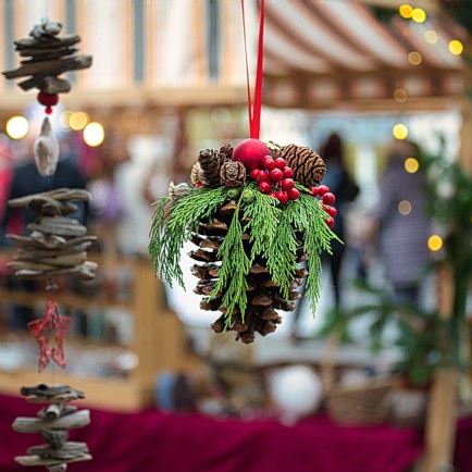 Kerstbazaar in Angath