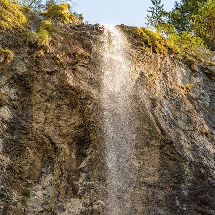 Rondvaart naar de Lechner waterval
