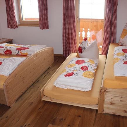 Schlafzimmer groß DG 4 Personen