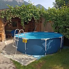 Kleiner Pool