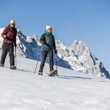 Schneeschuhwandern (c) Mirja Geh (8)