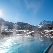 Blick vom Infinity-Pool auf den 