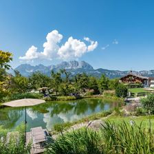 Schwimmen im Naturteich - Hotel Penzinghof