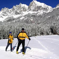 20 Langläufer mit Wilder Kaiser