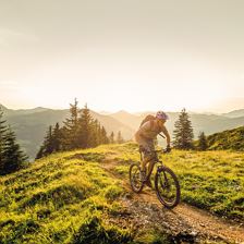 tour-mit-dem-mountainbike-in-den-kitzbueheler-alpe