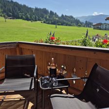 35f9f4da-f6f0-4312-9ba5-db792a65ac46 (002)