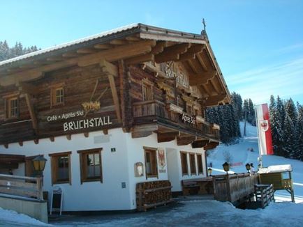 Bruchstall, Cafe-Bar