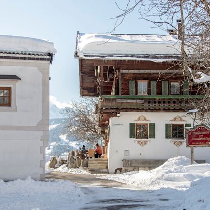 Der-Laerchenhof_Hundsbichl_Winter-01.jpg