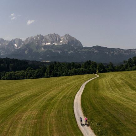 Gravel tour to the Schwarzensee lake