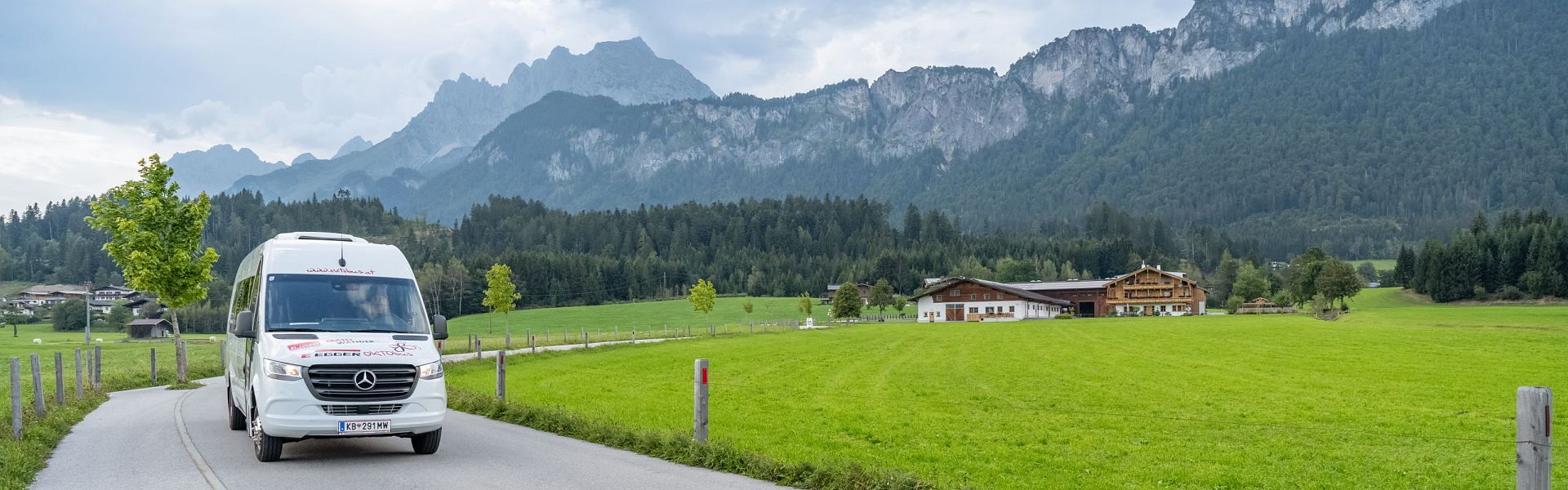 OKTO Wanderbus • Region St. Johann in Tirol