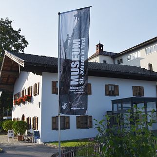 /media/gridteaser/hausansicht-museum-st.-johann-in-tirol-region-st.-johann-in-tirol.webp