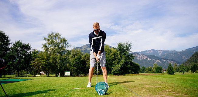 /media/gridteaser/kitzbueheler-alpen-lebenswege-sommer-philipp-huber-c-kitzbueheler-alpen-daniel-gollner-5.webp