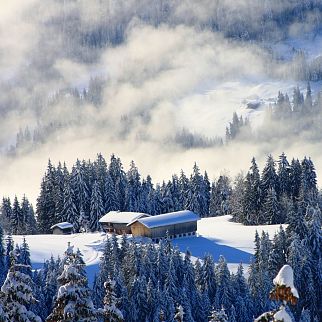 /media/gridteaser/winterlandschaft-allgemein-kitzbueheler-alpen-stephan-bannach-201516.webp