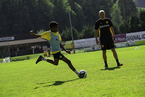 BVB Fußball Akademie