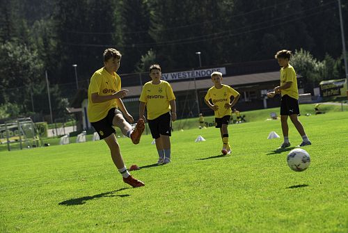 BVB Fußball Akademie