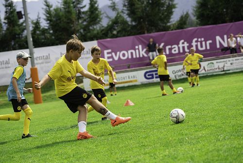 BVB Fußball Akademie