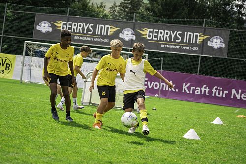 BVB Fußball Akademie