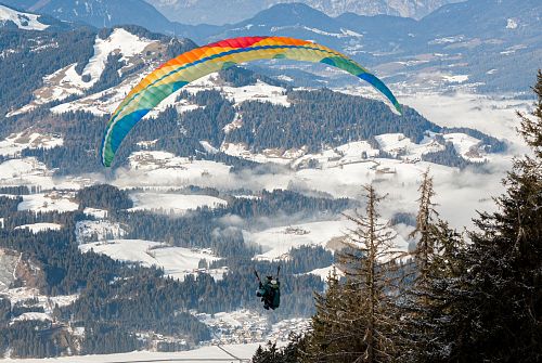 Paragleiten im Winter • Region St. Johann in Tirol